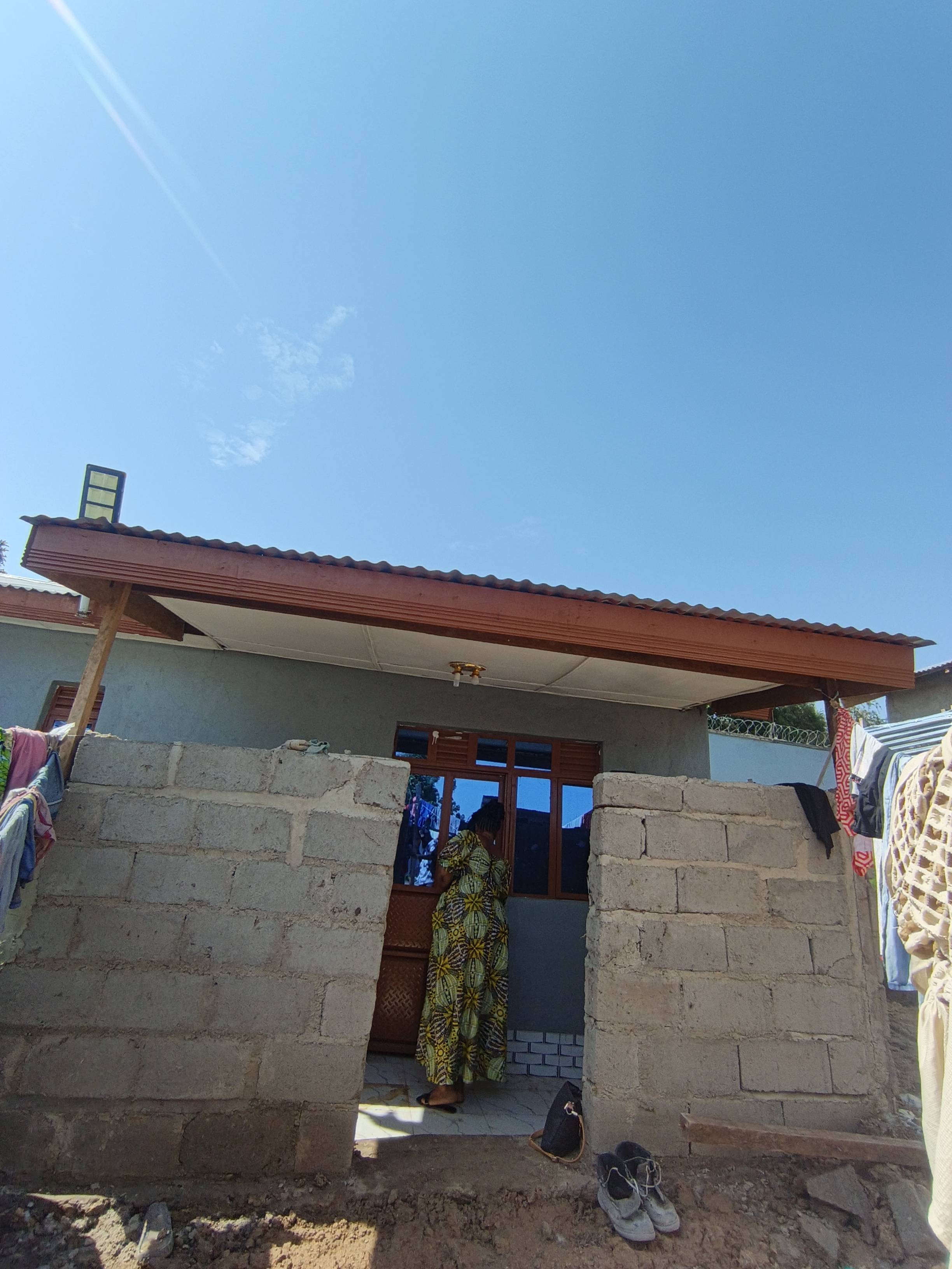 MAISON DE LOCATION À HOHO