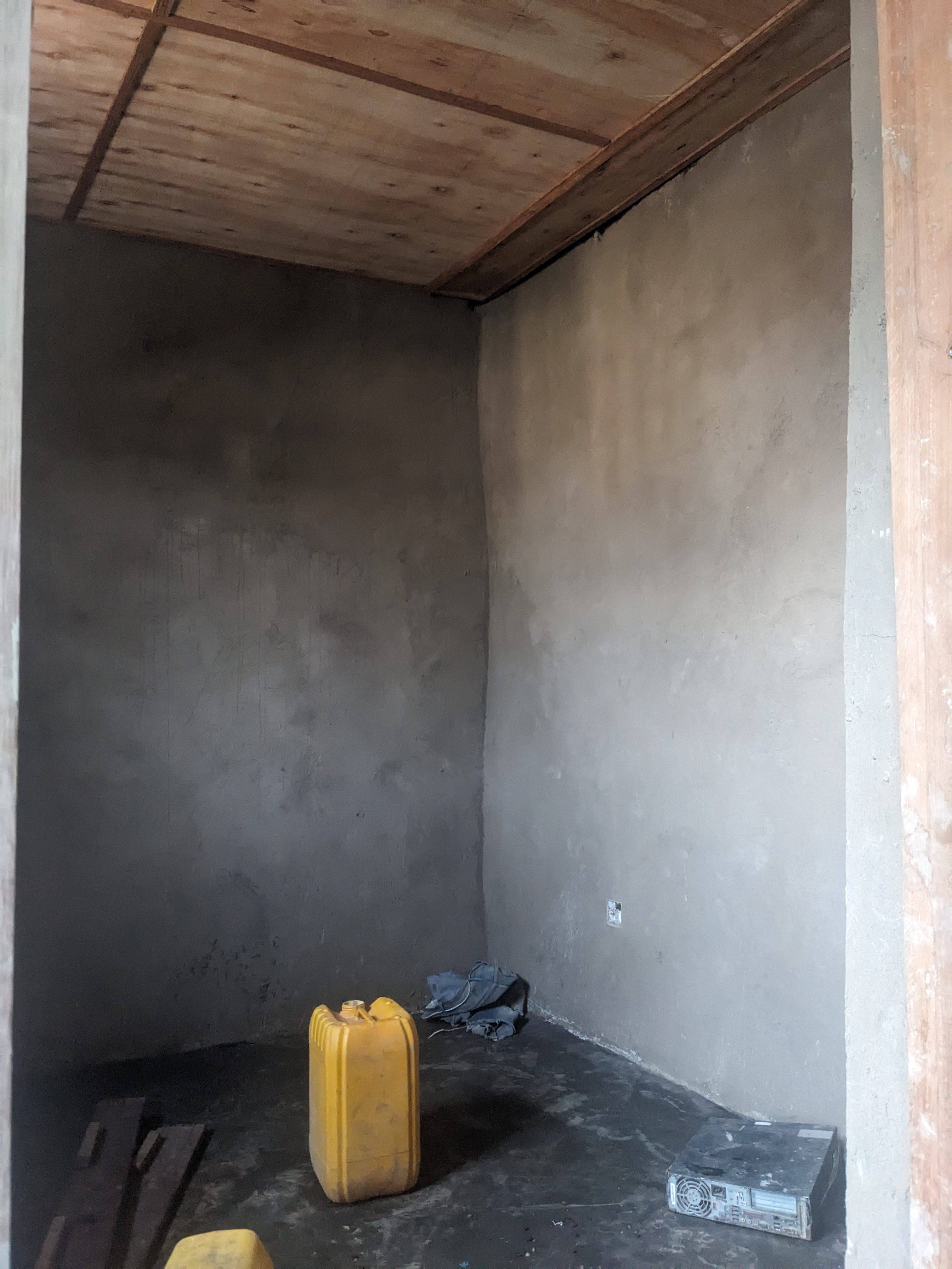 MAISON À LOUER: 3 CHAMBRES + SALON À POLICE DE FRONTIÈRE