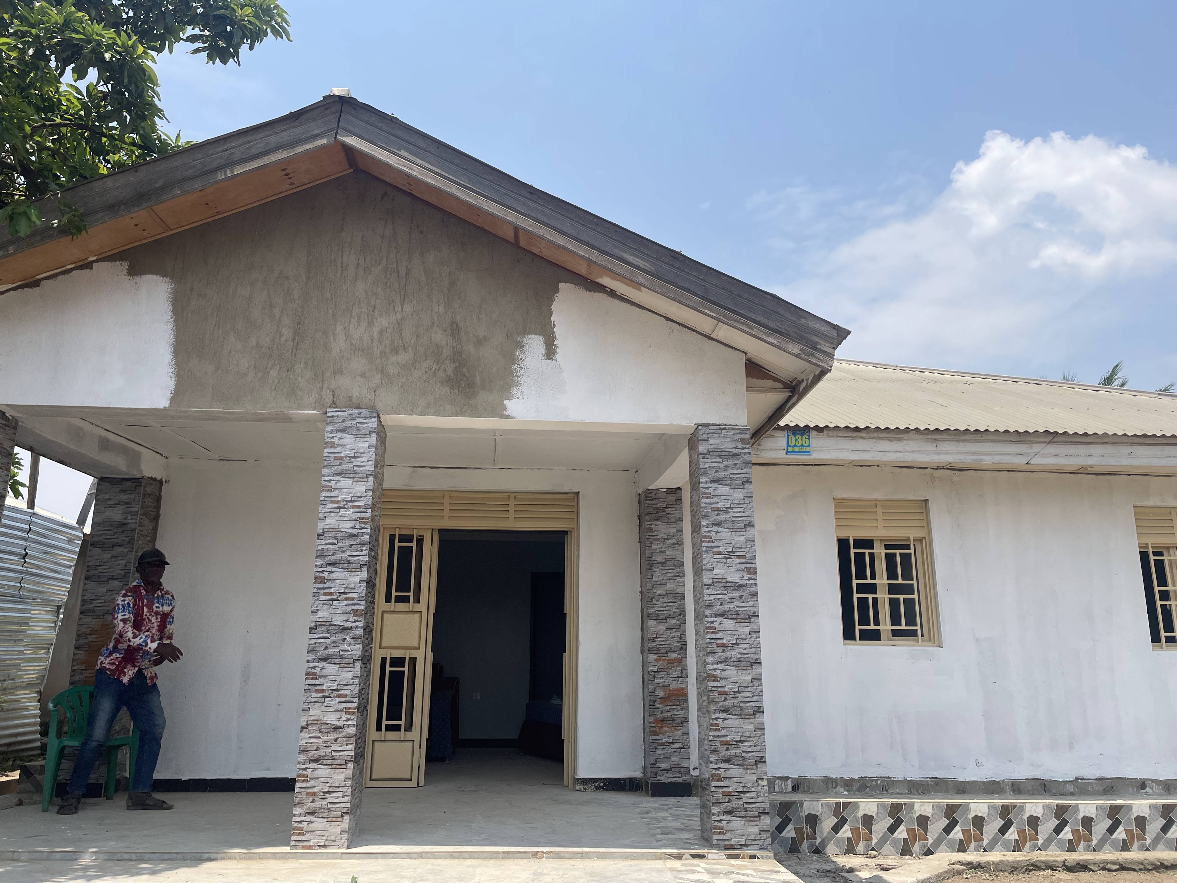 MAISON À LOUER À KANYASI