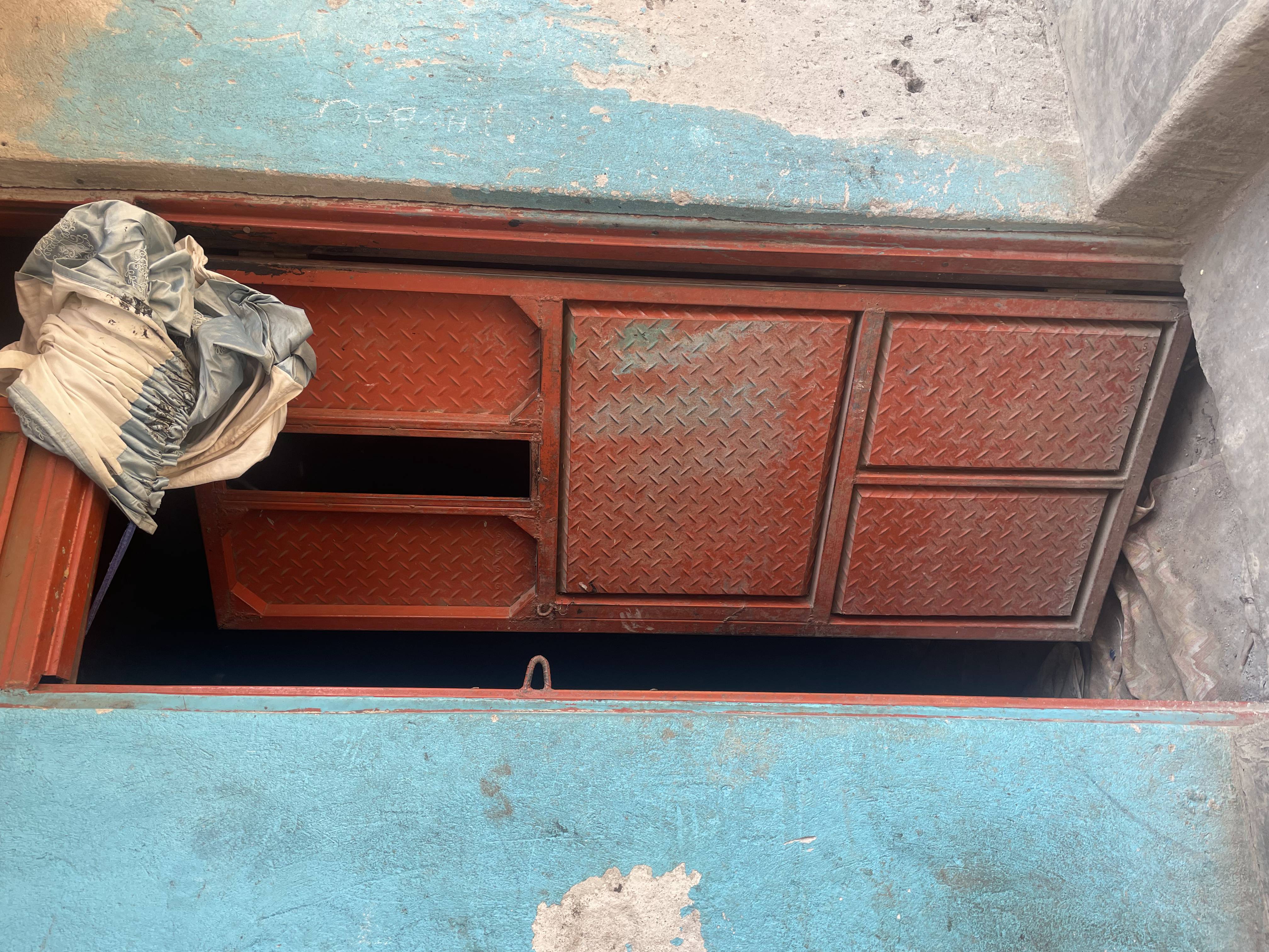 A LOUER STUDIO À KANYASI